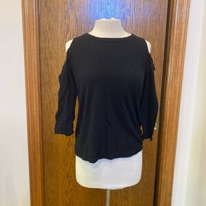 Cold Shoulder 3/4 Top